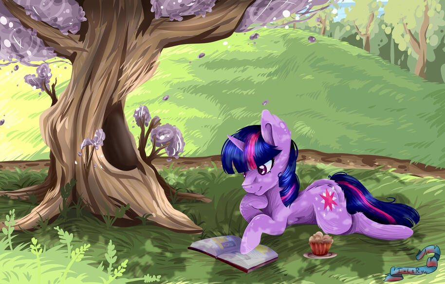 MLP - Twilight Sparkle Reading